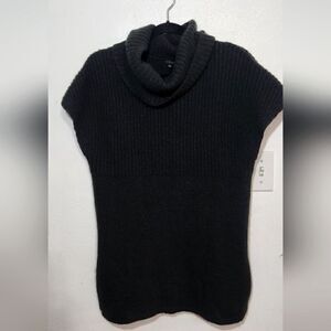 Theory Wool and Cashmere Cowl Neck Sleveless Knit Sweater in Green Size Medium